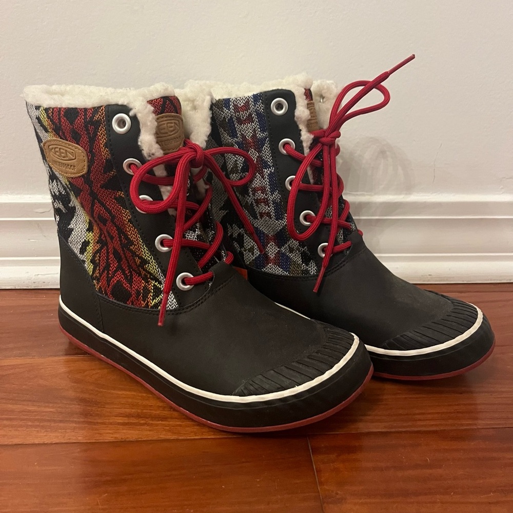 Keen Elsa Multicolor Patterned Winter Boots Sz 6